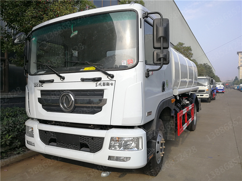 湖北盈通汽車灑水運(yùn)輸車大全