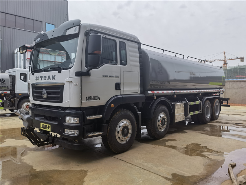 重汽汕德卡25方8x4灑水車(chē)|CLT5311GPSZZ6型綠化噴灑車(chē)