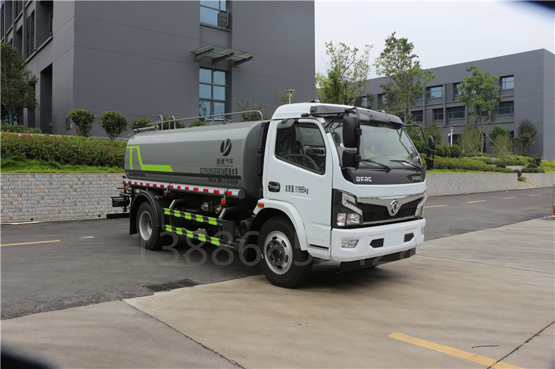 福瑞卡8方灑水車|CLT5100GPSEQ6型綠化噴灑車|自動炮灑水車