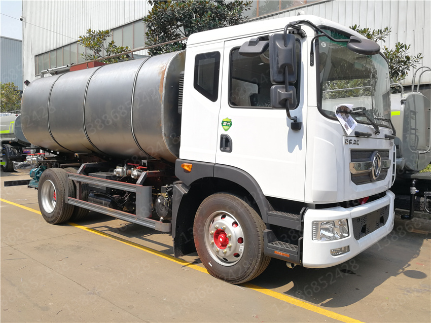 湖北盈通汽車海南藍(lán)牌解放灑